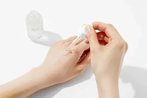 Ampola de Hidratação Hialurônica Tripla COSRX 40 ml - Foto oficial e menor preço